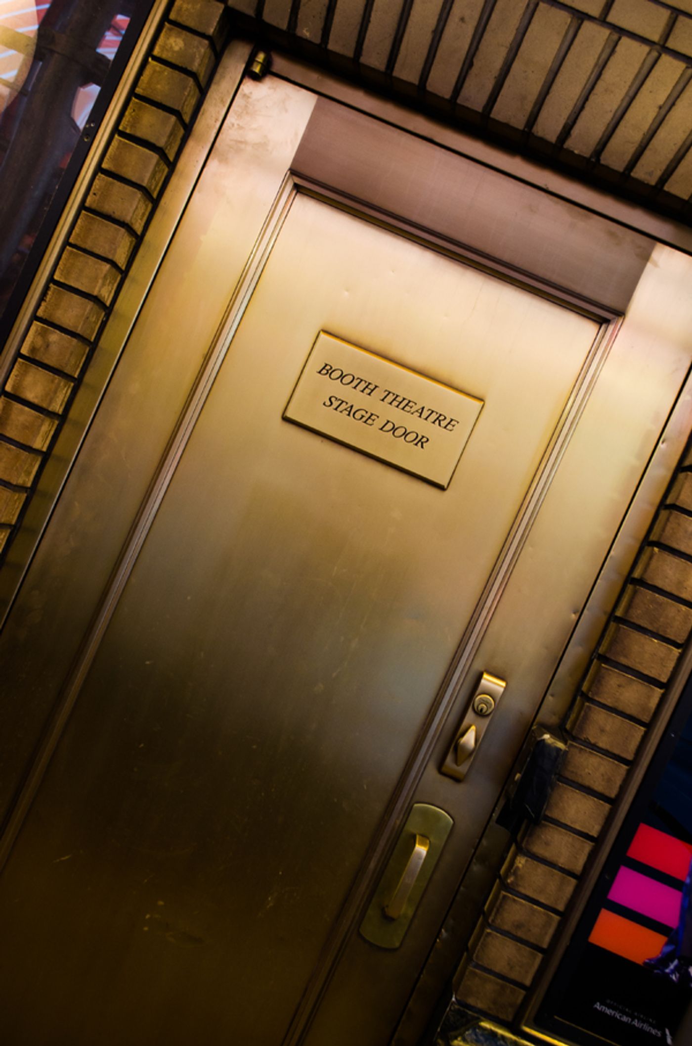 How to Stage Door a Broadway Show - The Ultimate Guide  Image
