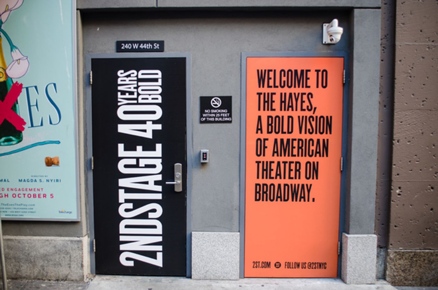 How to Stage Door a Broadway Show - The Ultimate Guide  Image