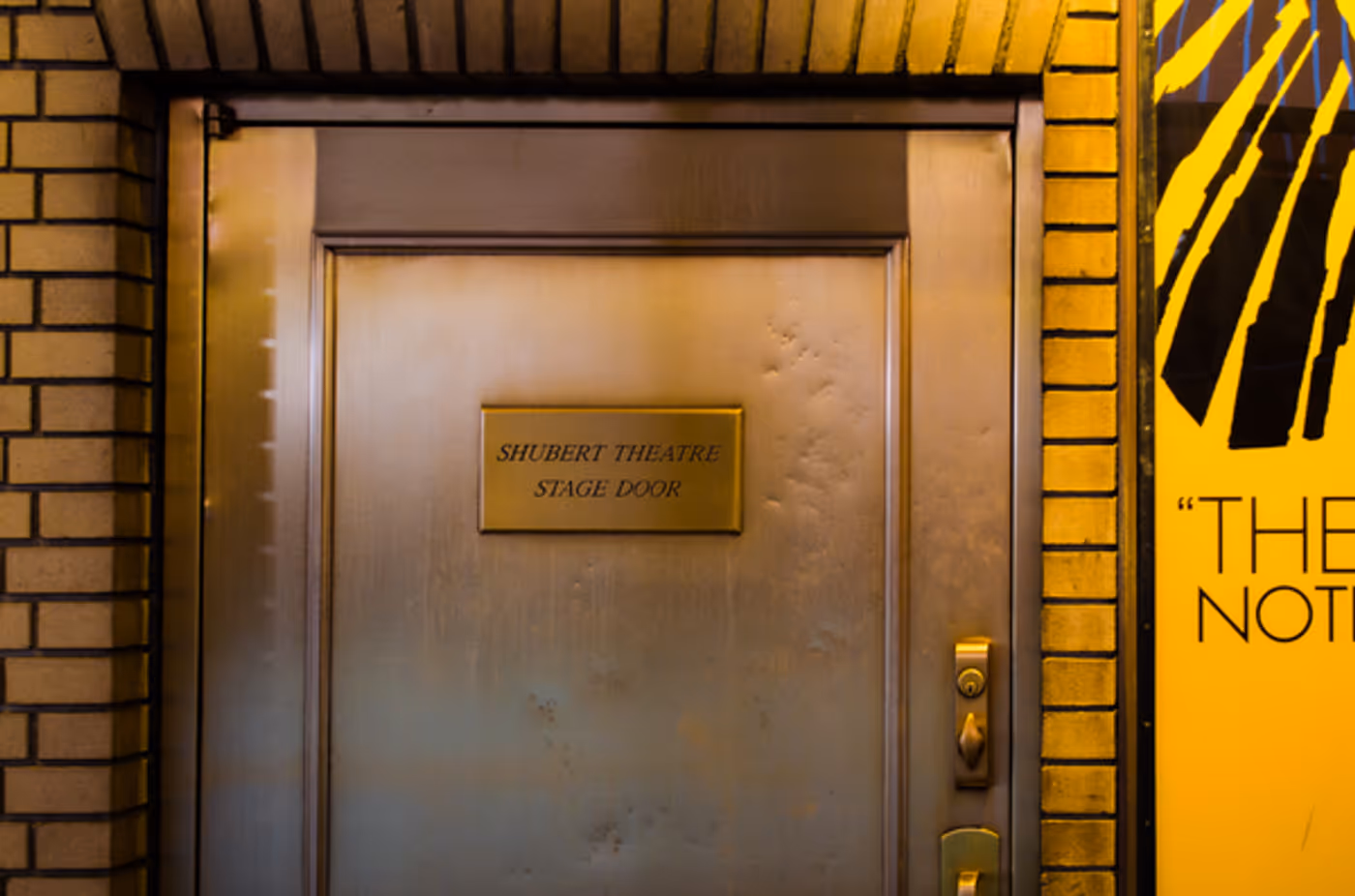How to Stage Door a Broadway Show - The Ultimate Guide  Image