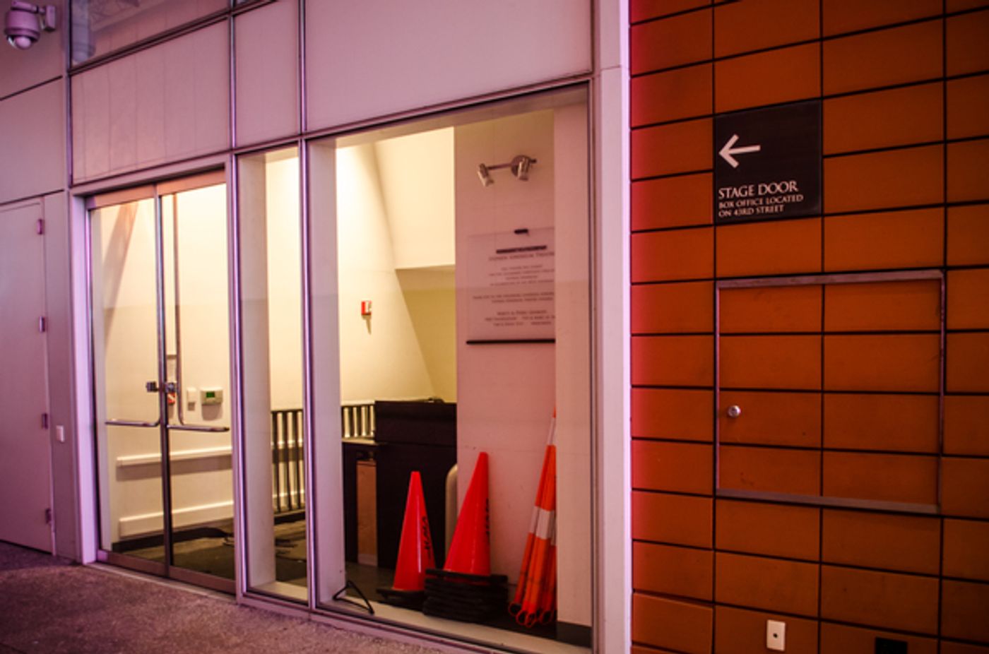How to Stage Door a Broadway Show - The Ultimate Guide  Image
