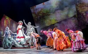 Emilie Lynn as Mary Poppins and thr cast of Disney and Cameron Mackintoshâ€™s Ma Photo