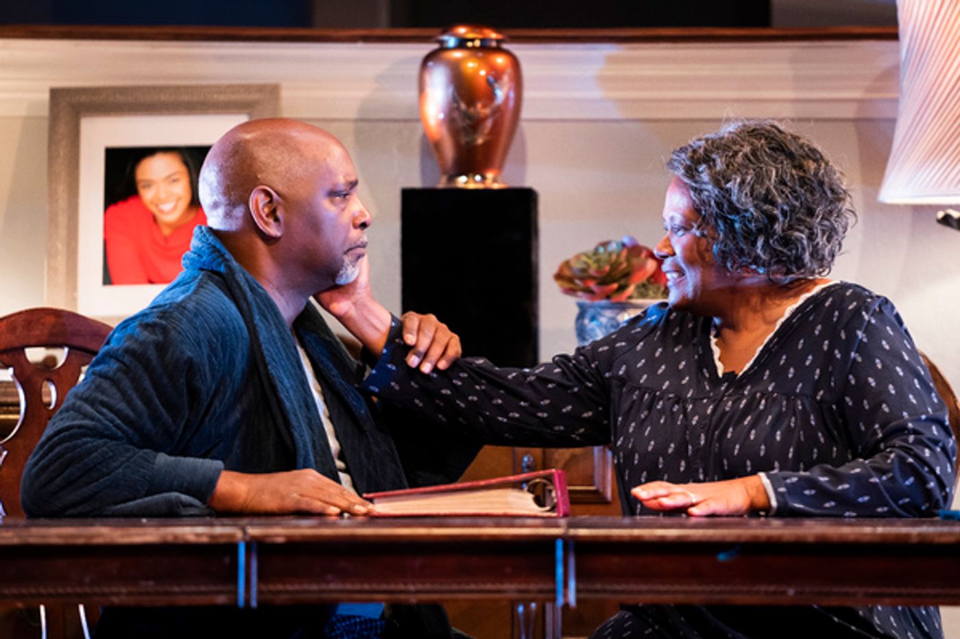 Photo Flash: First Look At THE FIRST DEEP BREATH at Victory Gardens Theater  Image