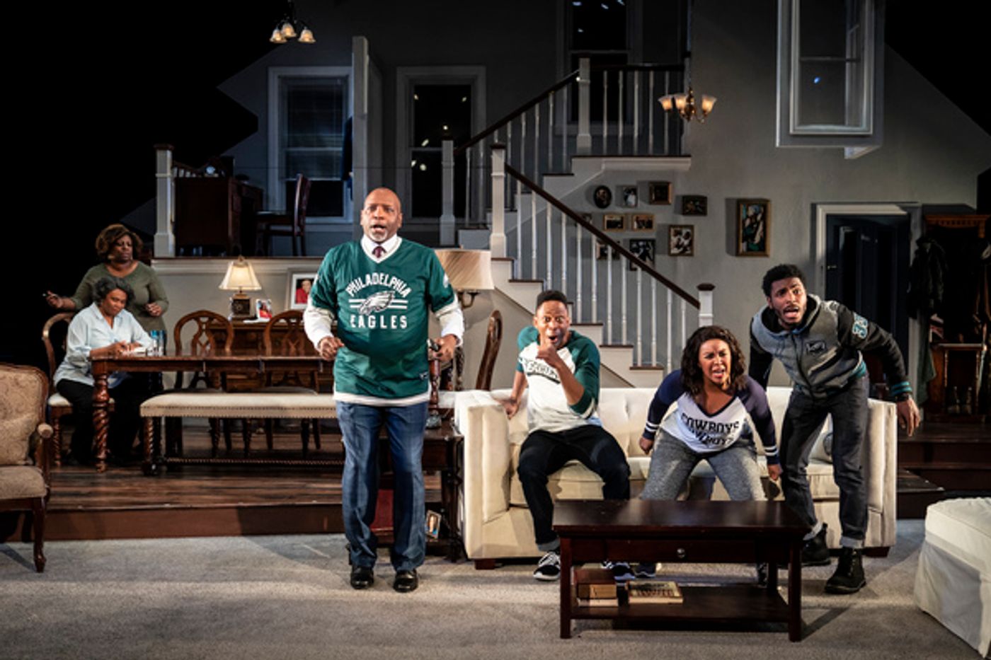 Photo Flash: First Look At THE FIRST DEEP BREATH at Victory Gardens Theater  Image