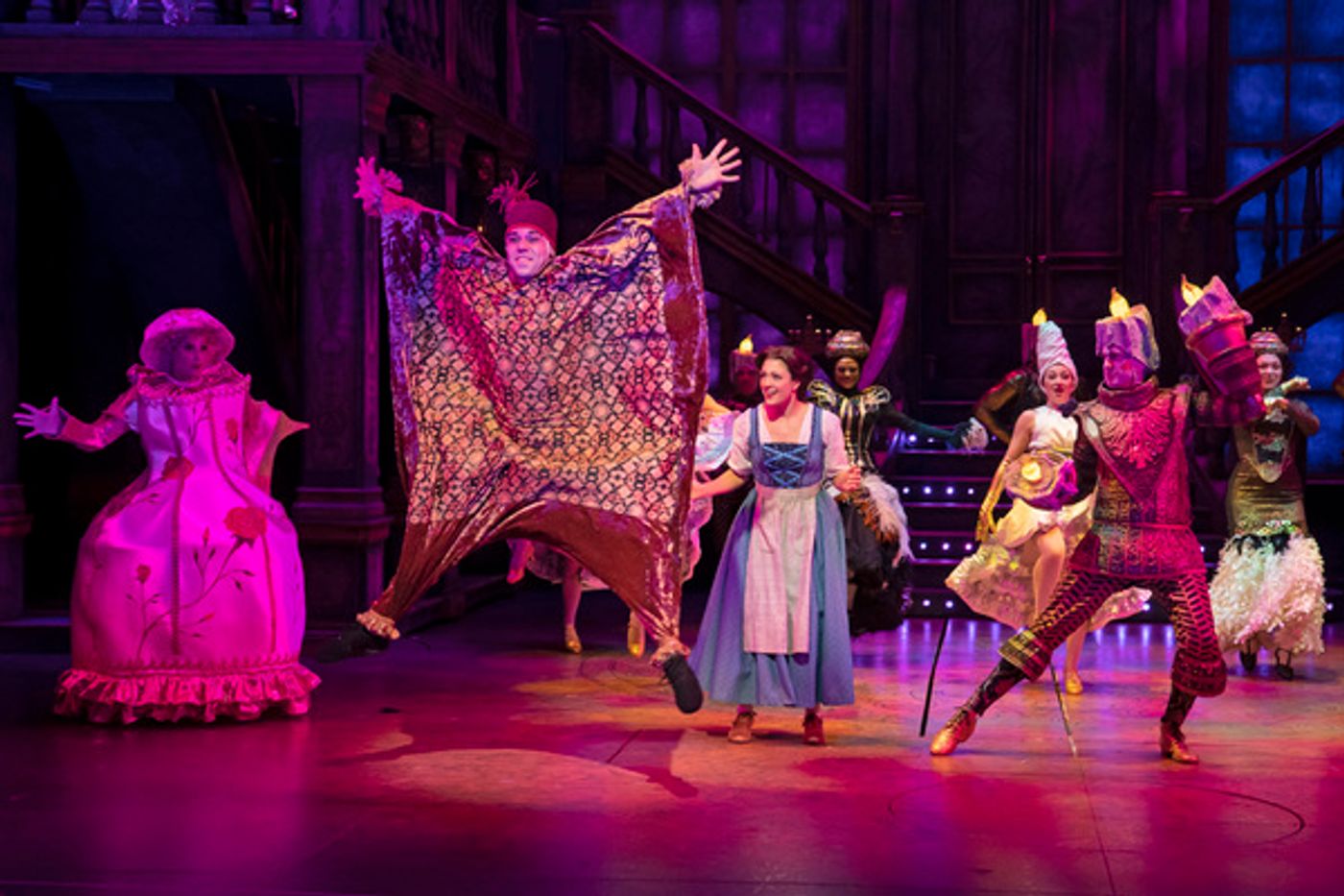 Photo Flash: BEAUTY AND THE BEAST Enchants At Paramount Theatre  Image