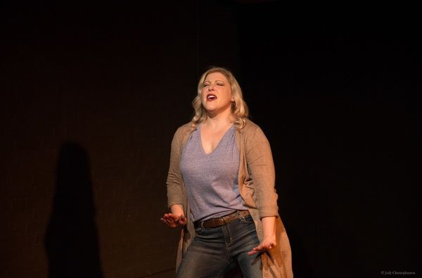 Amanda Broomell Photo