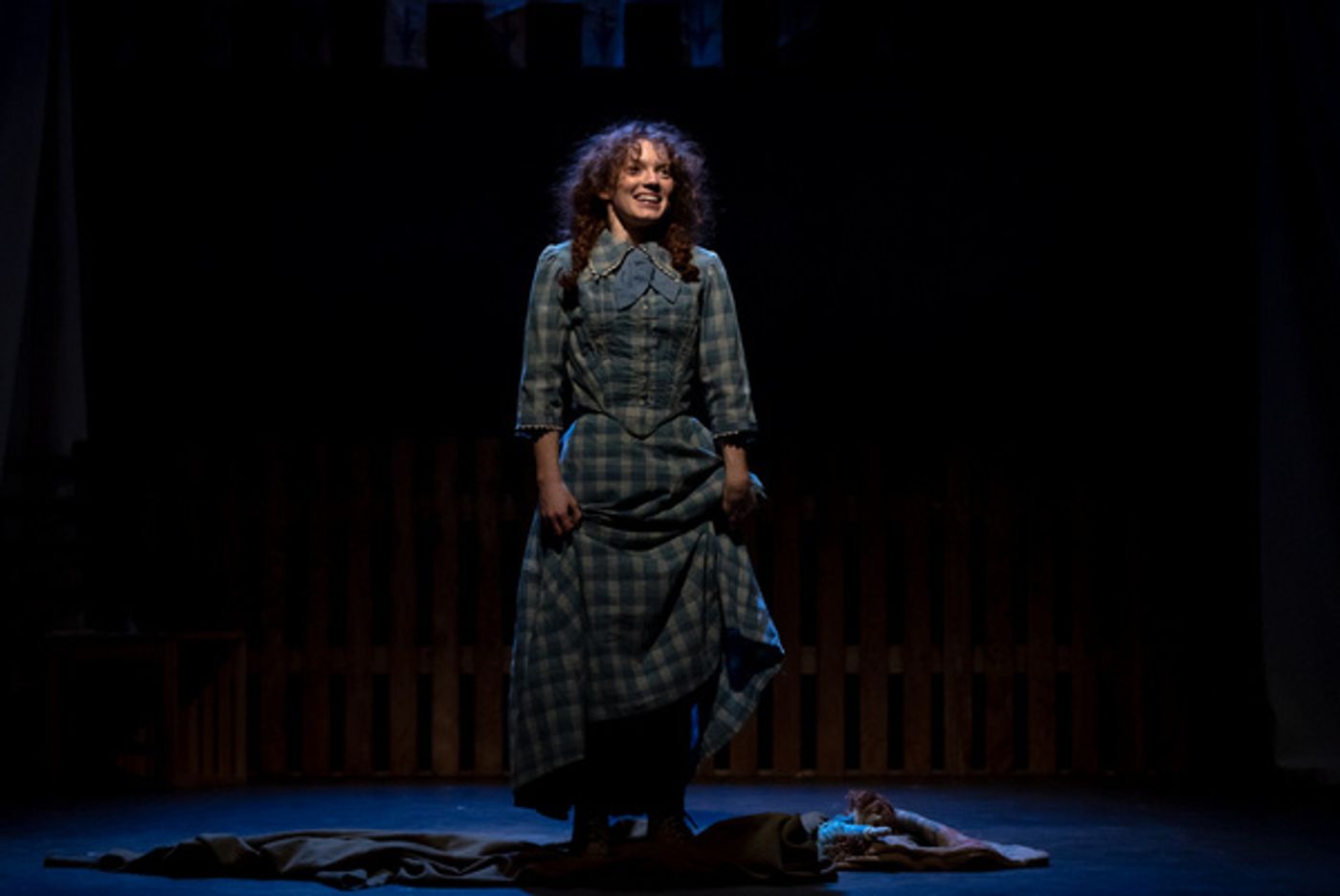 Photo Flash: First Look THE GIANT HOAX at Theatre Row  Image