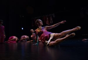 JP Viernes, David Hochberg and Jane Abbott @ BroadwayWorld JP Viernes, David Hochberg and Jane Abbott Photo