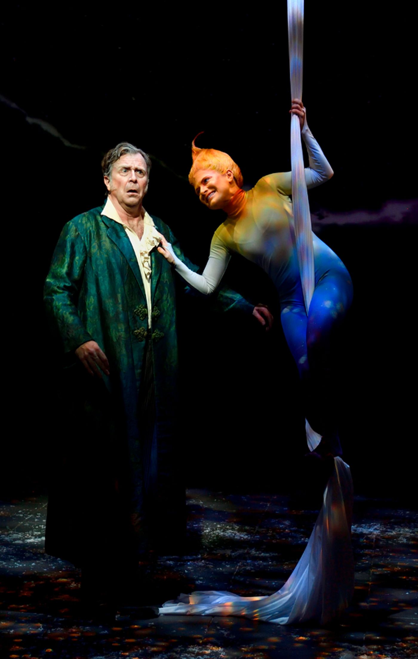 Photo Flash: Actors Theatre of Louisville Presents A CHRISTMAS CAROL Photo Flash: Actors Theatre of Louisville Presents A CHRISTMAS CAROL Image