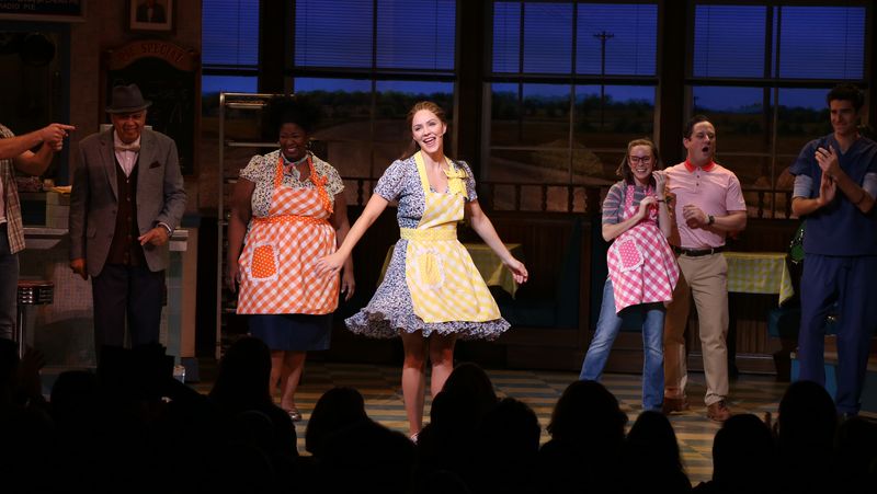 Photo Coverage: Katharine McPhee Opens Up the Diner One Last Time in WAITRESS on Broadway — photo 10 of 37
