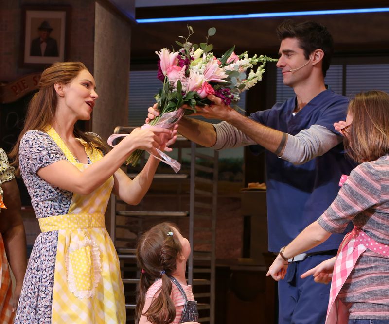 Photo Coverage: Katharine McPhee Opens Up the Diner One Last Time in WAITRESS on Broadway — photo 26 of 37