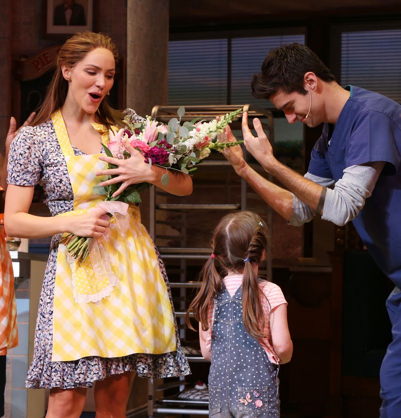 Photo Coverage: Katharine McPhee Opens Up the Diner One Last Time in WAITRESS on Broadway — photo 29 of 37