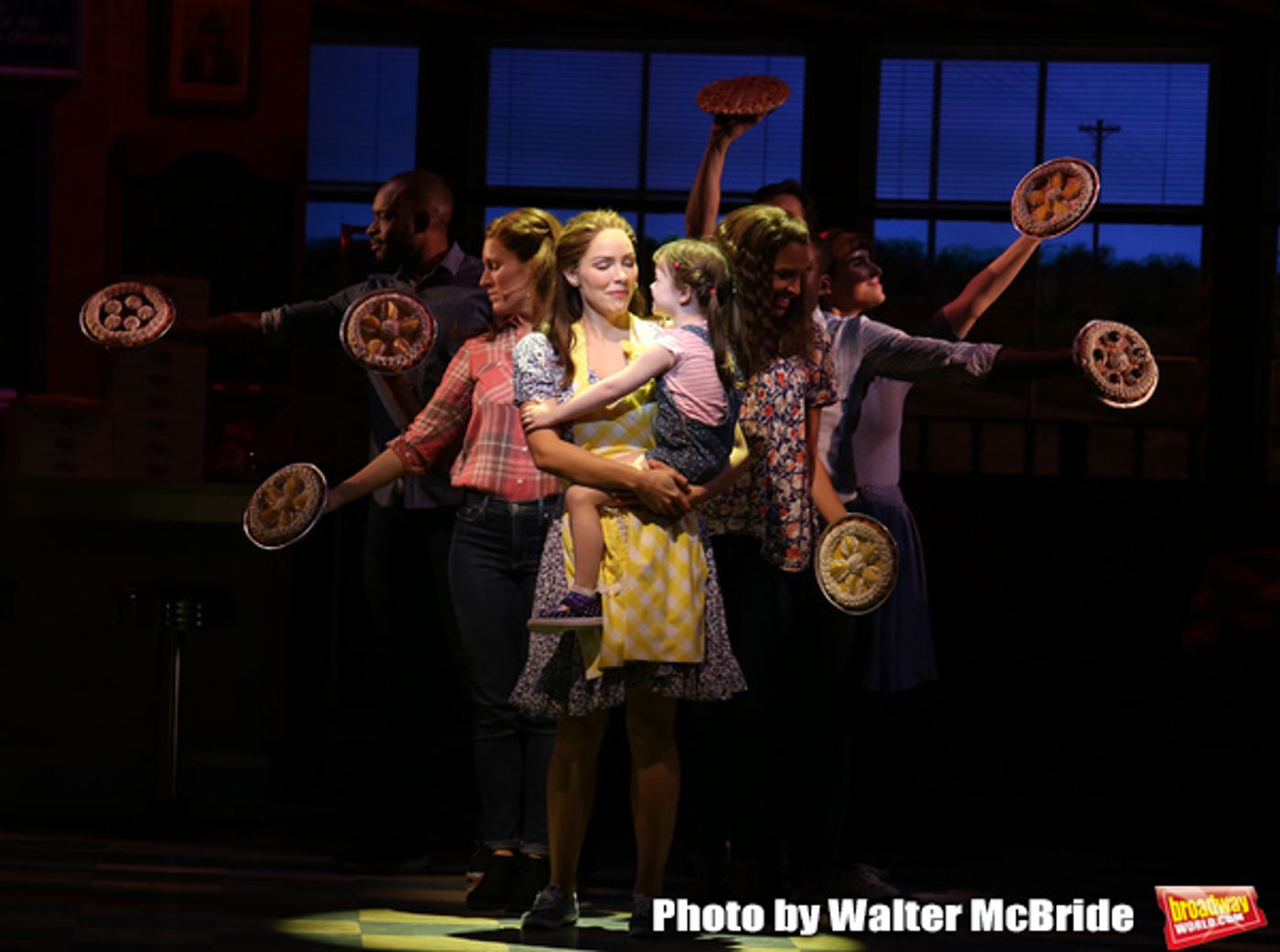 Photo Coverage: Katharine McPhee Opens Up the Diner One Last Time in WAITRESS on Broadway Photo Coverage: Katharine McPhee Opens Up the Diner One Last Time in WAITRESS on Broadway Image