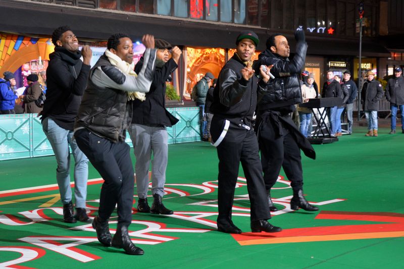Photo Coverage: AIN'T TOO PROUD, BEETLEJUICE, and More Rehearse For the 2019 Macy's Thanksgiving Day Parade — photo 18 of 54