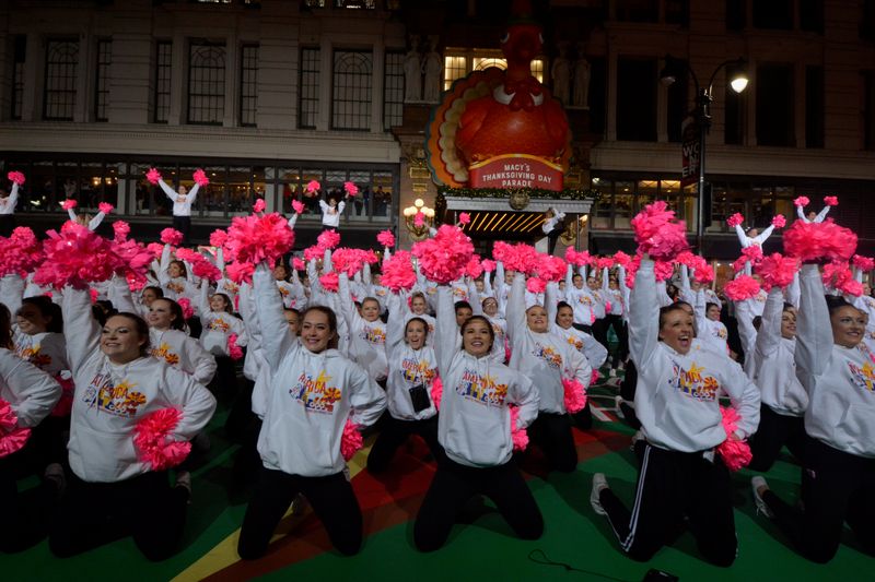 Photo Coverage: AIN'T TOO PROUD, BEETLEJUICE, and More Rehearse For the 2019 Macy's Thanksgiving Day Parade — photo 39 of 54