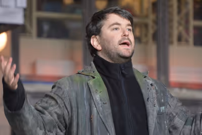 Alex Brightman Photo