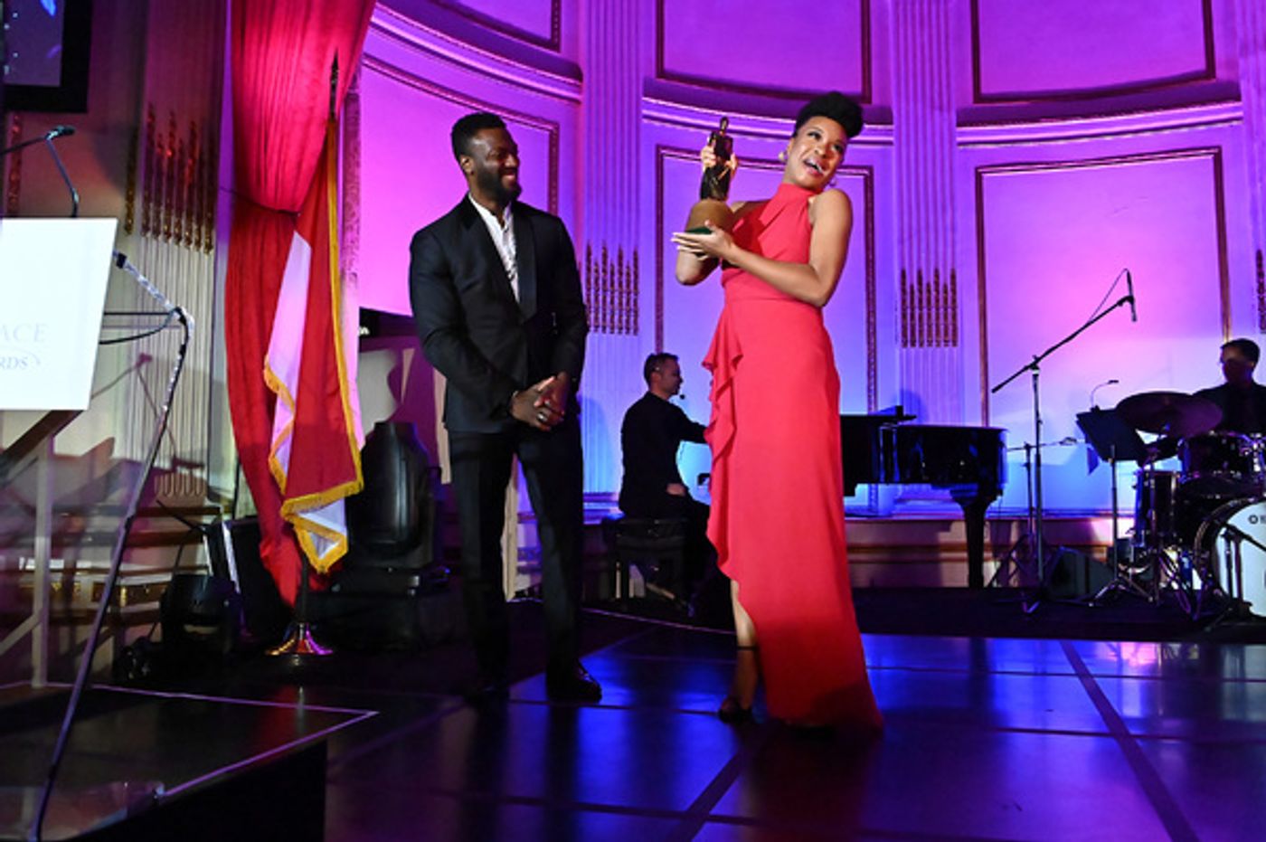 Photo Flash:  Bernadette Peters Honored at Star-Studded 2019 Princess Grace Awards Gala  Image