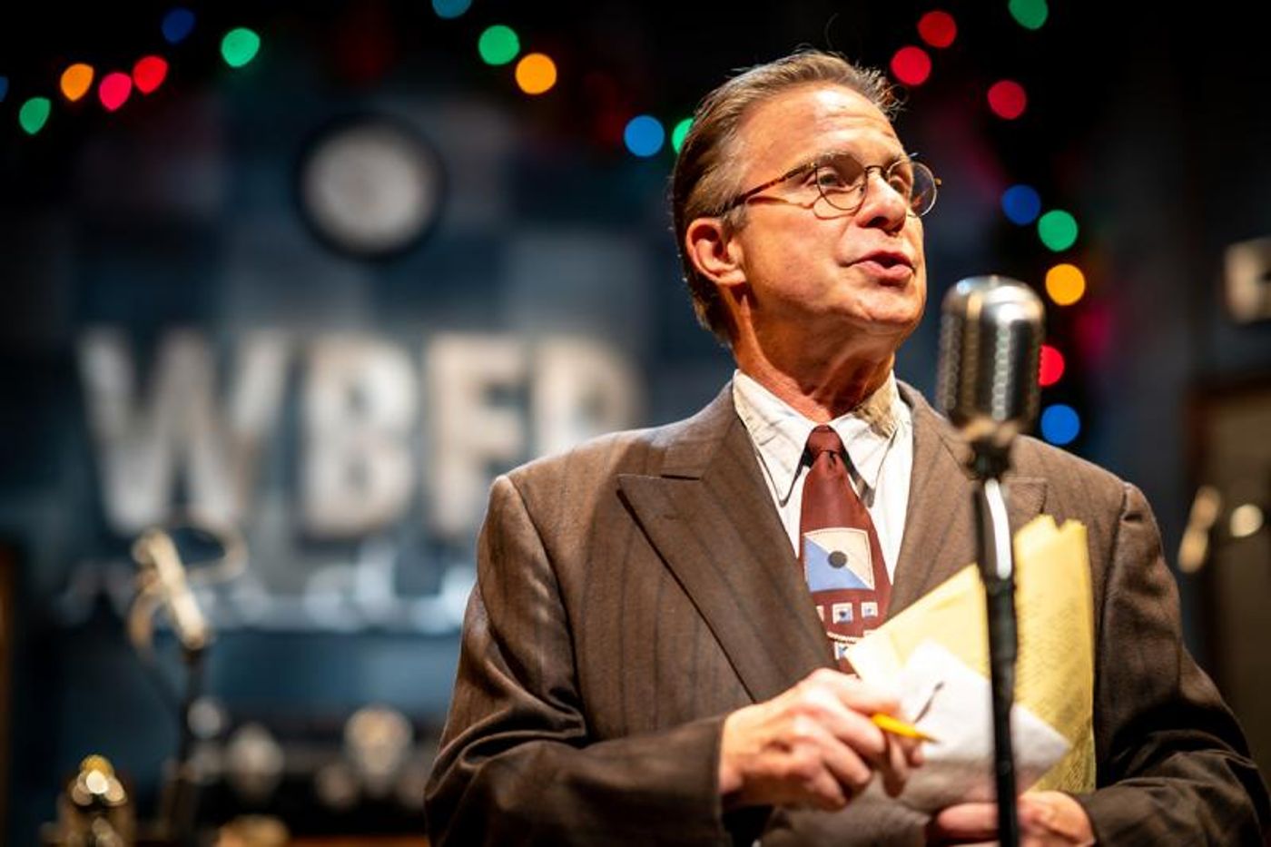 Review: IT'S A WONDERFUL LIFE: A LIVE RADIO PLAY at Gulfshore Playhouse  Image
