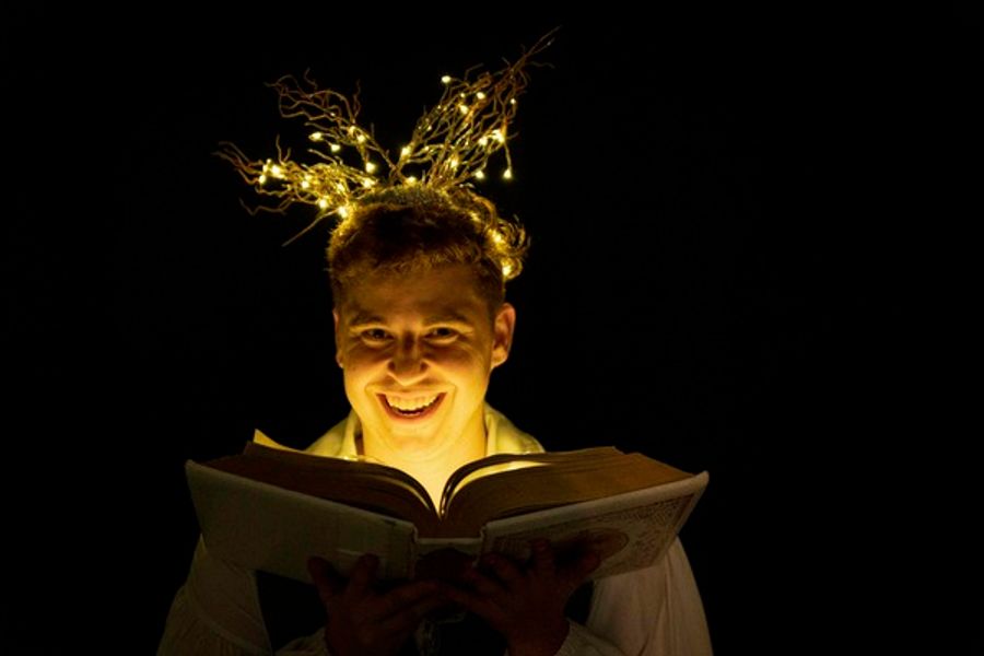 Photo Flash: Elm Street's Production of A CHRISTMAS CAROL  Image