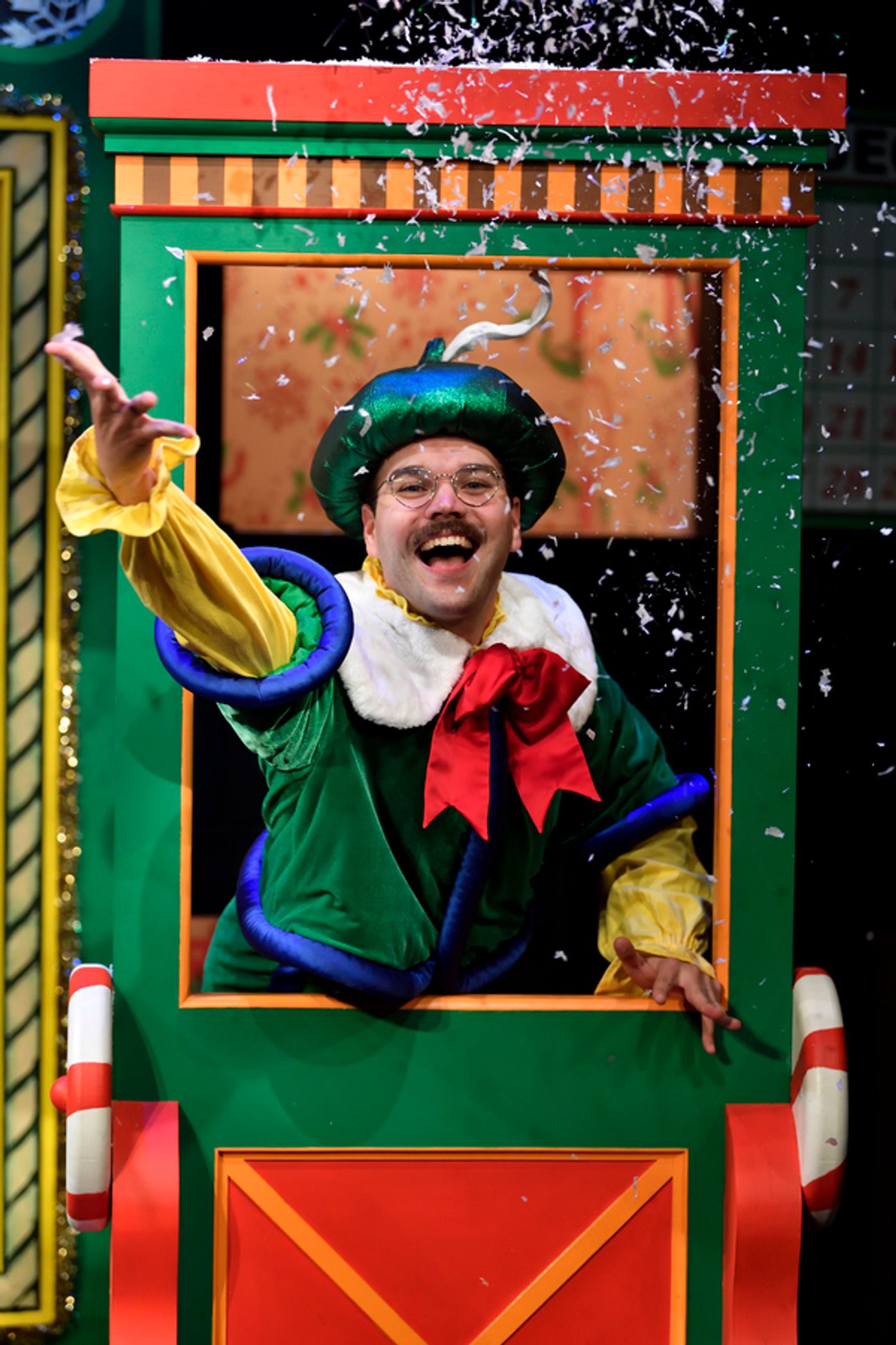 Photo Flash: THE SANTALAND DIARIES At Actors Theatre of Louisville  Image