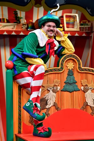 Bear Brummel @ BroadwayWorld Bear Brummel Photo