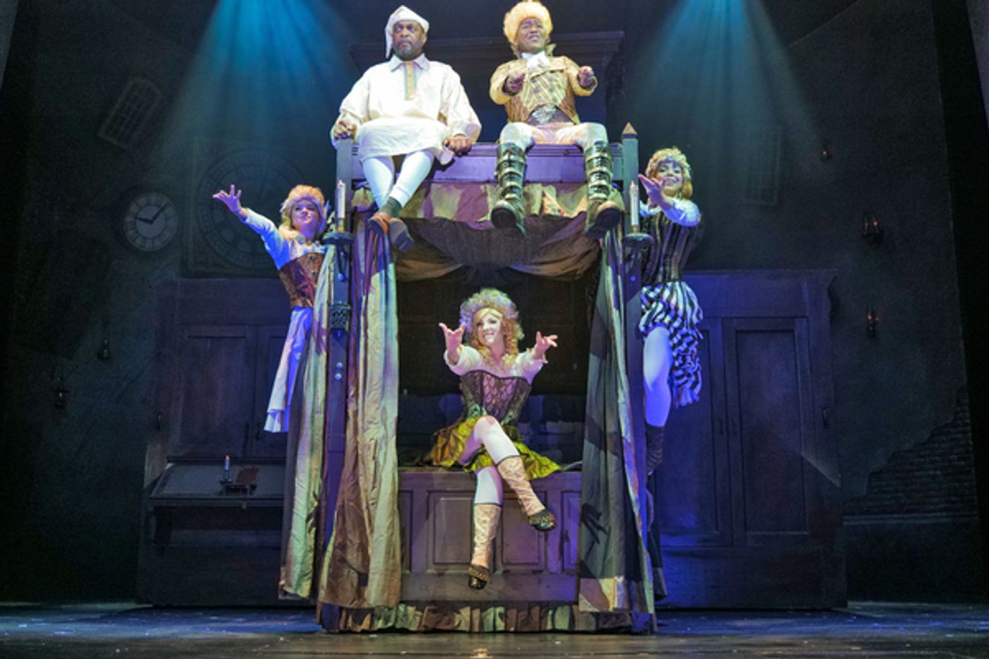 Photo Flash: First Look At A CHRISTMAS CAROL At ZACH Theatre Photo Flash: First Look At A CHRISTMAS CAROL At ZACH Theatre Image
