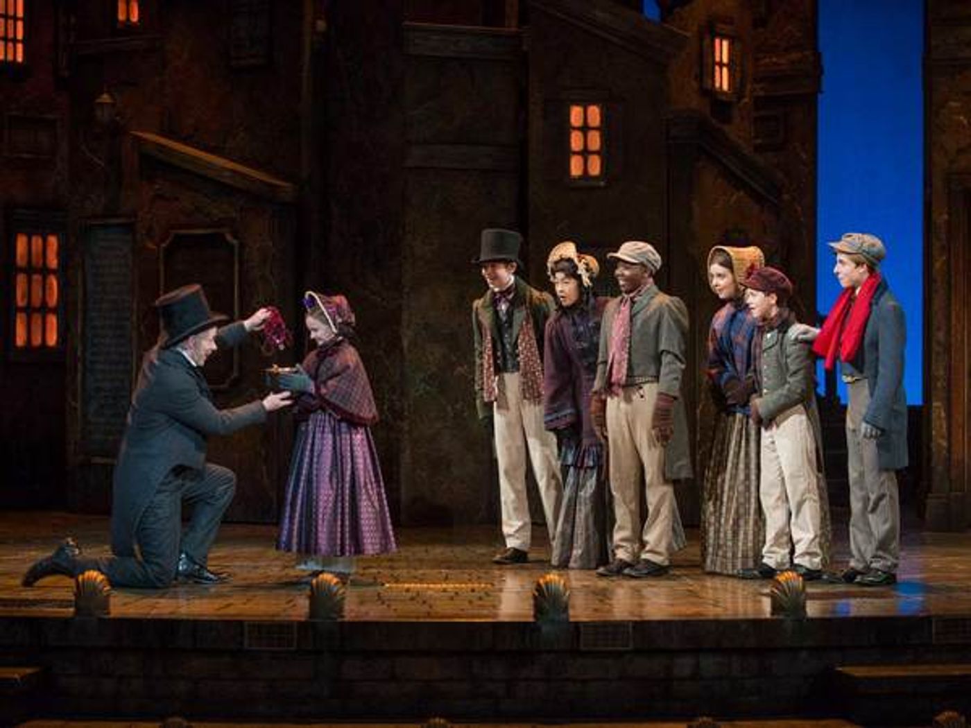 Photo Flash: First Look at A CHRISTMAS CAROL at Milwaukee Rep  Image