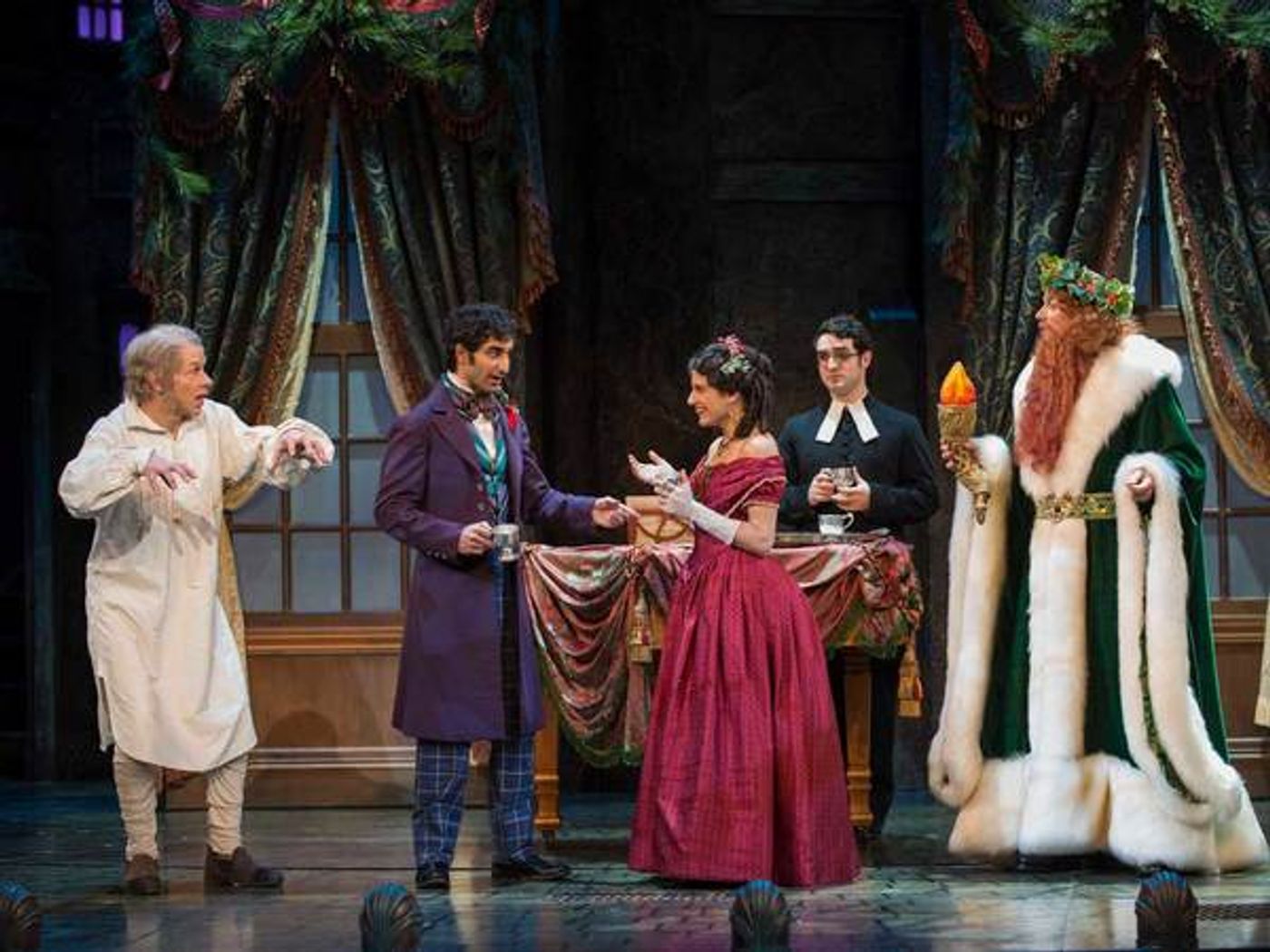 Photo Flash: First Look at A CHRISTMAS CAROL at Milwaukee Rep  Image