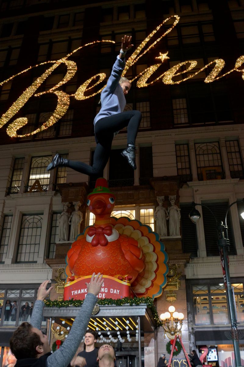 Photo Coverage: Idina Menzel, HADESTOWN, TINA - THE TINA TURNER MUSICAL, and More Rehearse For the 2019 Macy's Thanksgiving Day Parade — photo 20 of 59