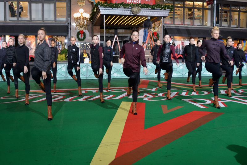 Photo Coverage: Idina Menzel, HADESTOWN, TINA - THE TINA TURNER MUSICAL, and More Rehearse For the 2019 Macy's Thanksgiving Day Parade — photo 1 of 59