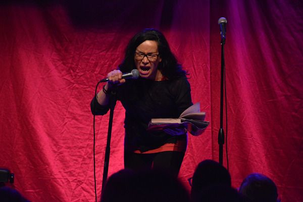 Janeane Garofalo Photo