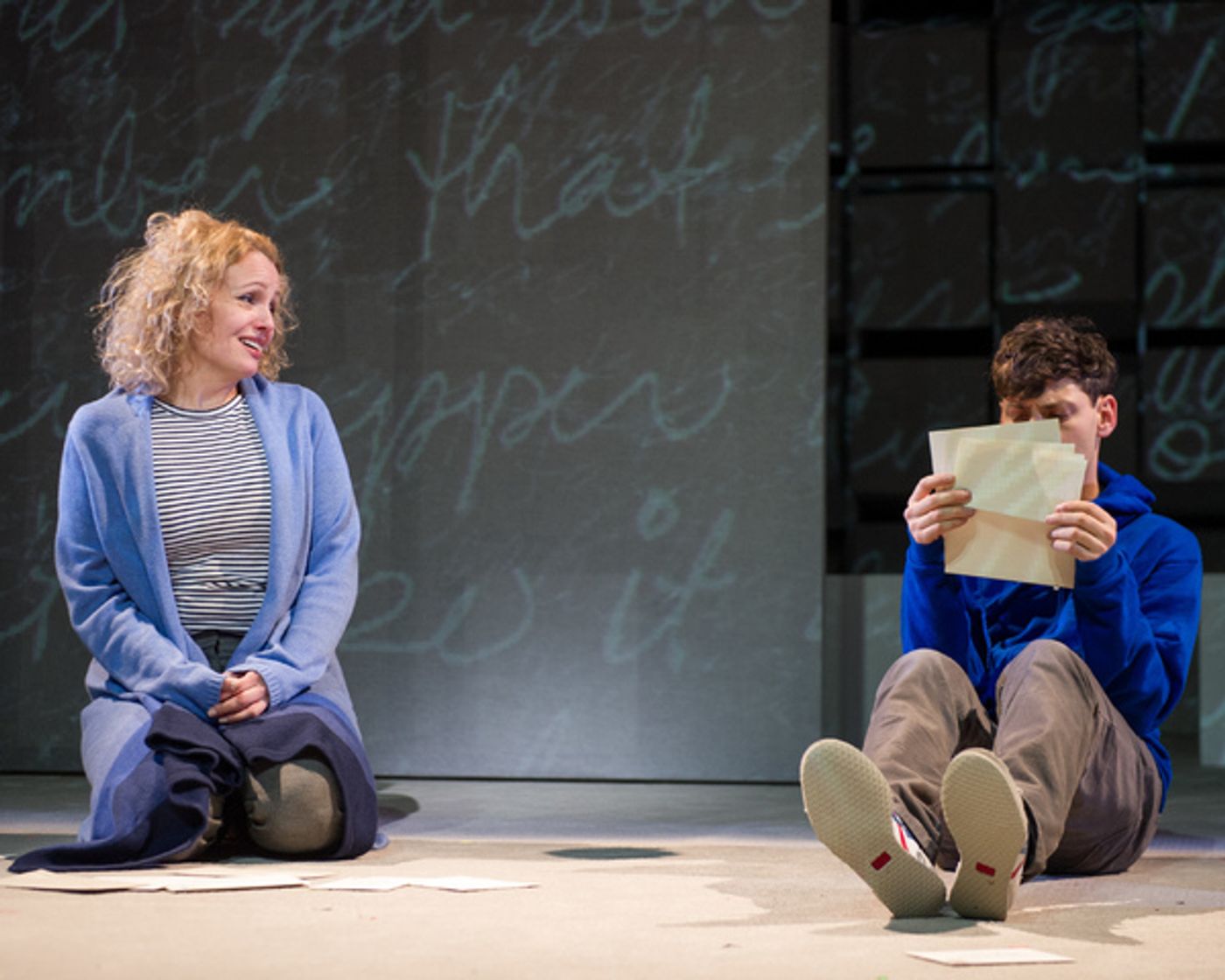 Review: THE CURIOUS INCIDENT OF THE DOG IN THE NIGHT-TIME at Round House Theatre  Image