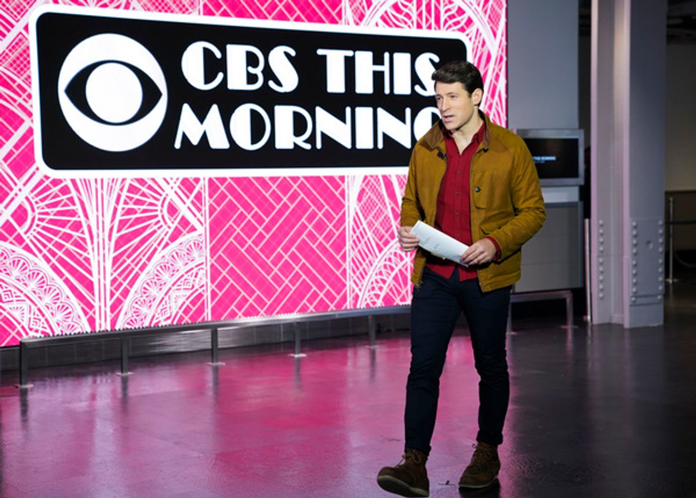 Photo Flash: CBS THIS MORNING Broadcasts Live From the Empire State Building  Image