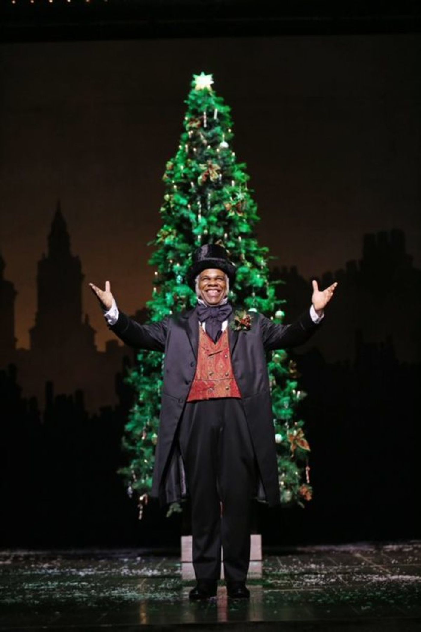 Photo Flash: Ford's Theatre Presents A CHRISTMAS CAROL  Image