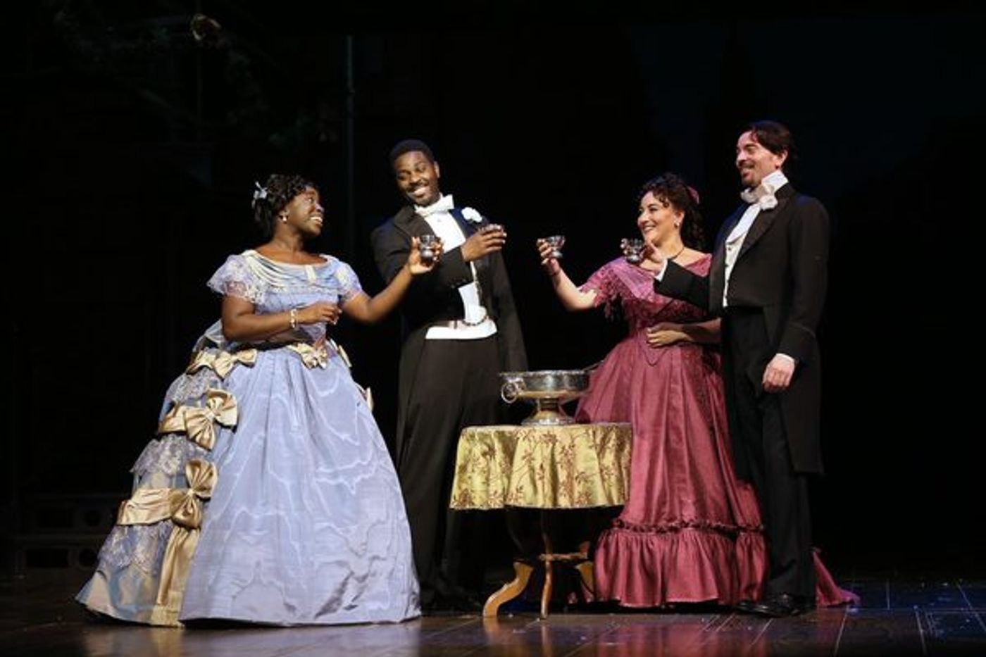 Photo Flash: Ford's Theatre Presents A CHRISTMAS CAROL  Image