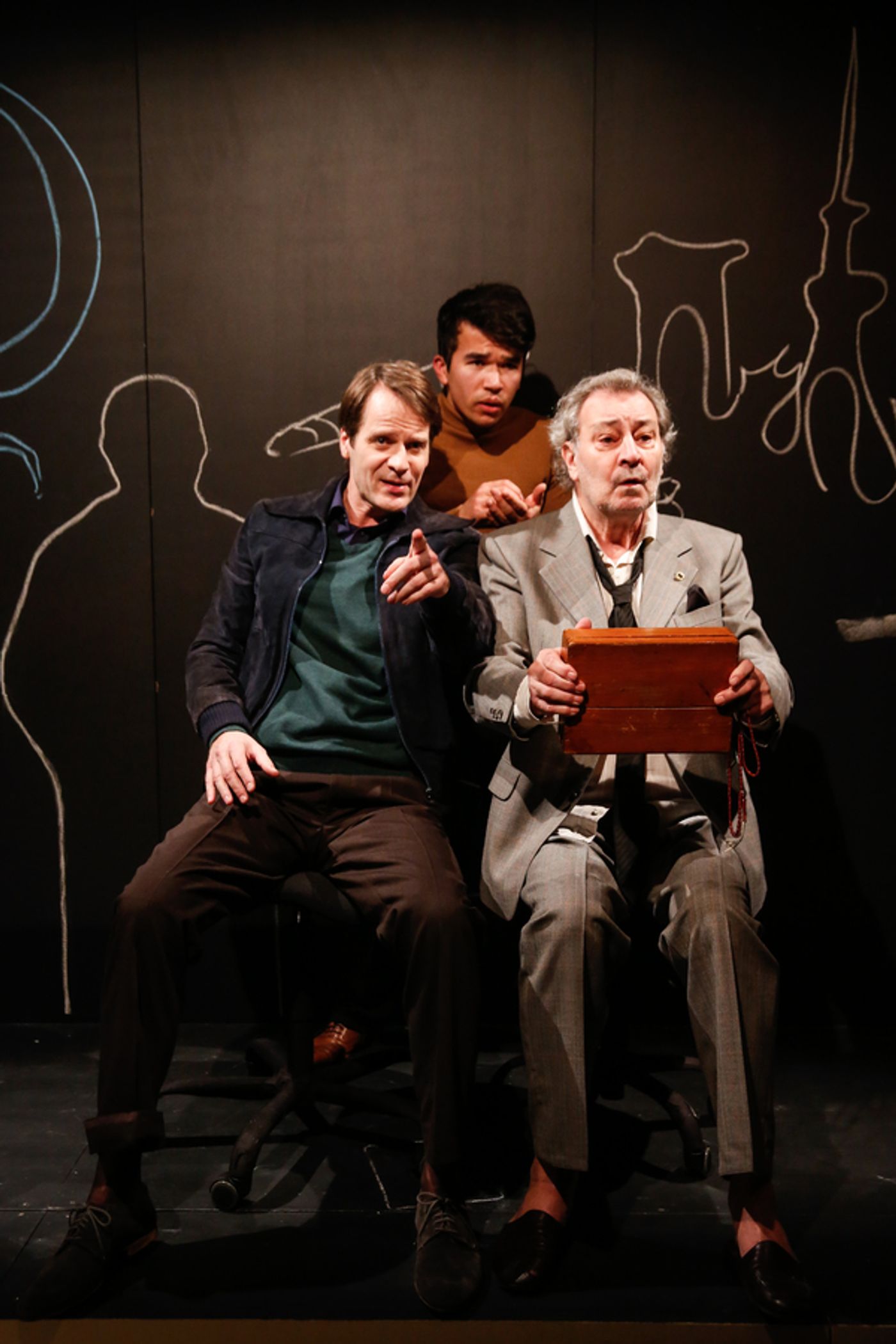 Scene Photos: MONSIEUR IBRAHIM UND DIE BLUMEN DES KORAN, Volkstheater  Image