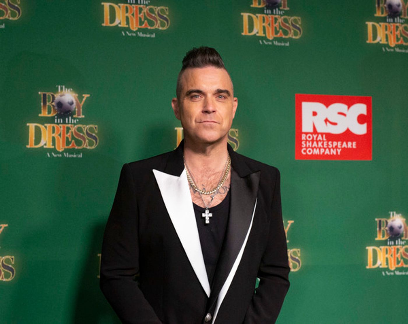 Photo Flash: On the Green Carpet at Opening Night of THE BOY IN THE DRESS  Image