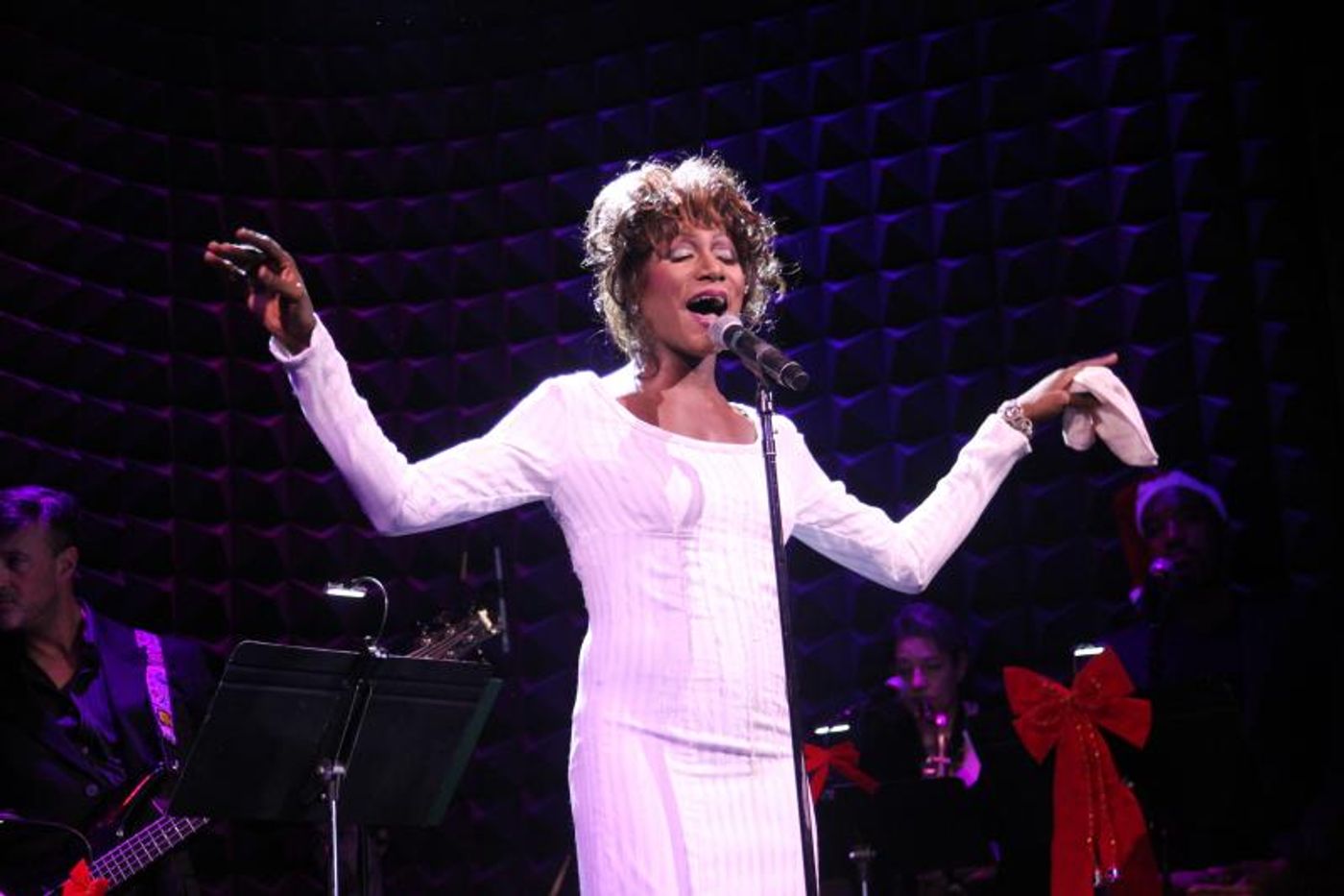 Review: Kevin Smith Kirkwood Raises Spirits in CLASSIC WHITNEY - THE HOLIDAY LOVE EDITION at Joe's Pub  Image