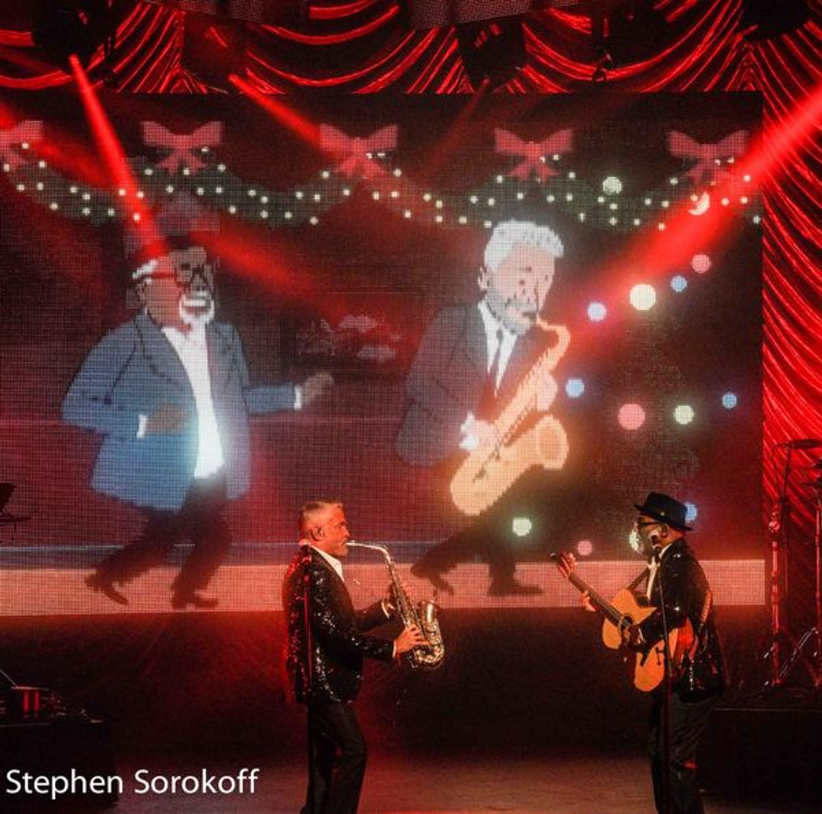 Dave Koz & Jonathan Butler at Dave Koz & Friends Christmas Tour Lights Up The Kravis Center