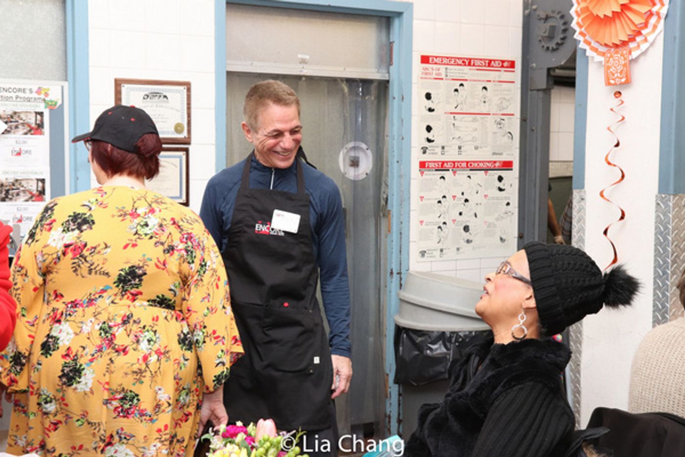 Photo Flash: Tony Danza Spends Thanksgiving Day With Encore Seniors At St. Malachy's  Image