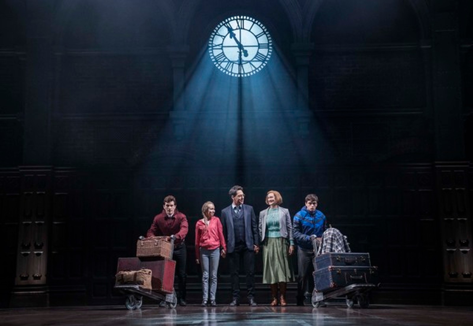 PHOTOS/VIDEO: HARRY POTTER AND THE CURSED CHILD Opens in San Francisco; Get a First Look and Hear From J.K. Rowling! — photo 1 of 28