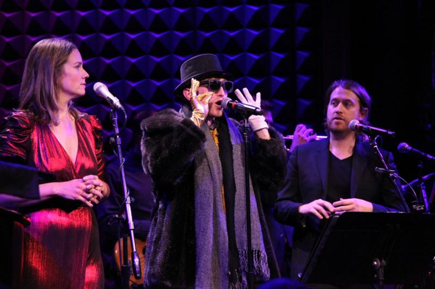 Review: THE GREGORY BROTHERS Kick Off The Holidays In Style With Their CHRISTMAS SPECTACULAR at Joe's Pub  Image