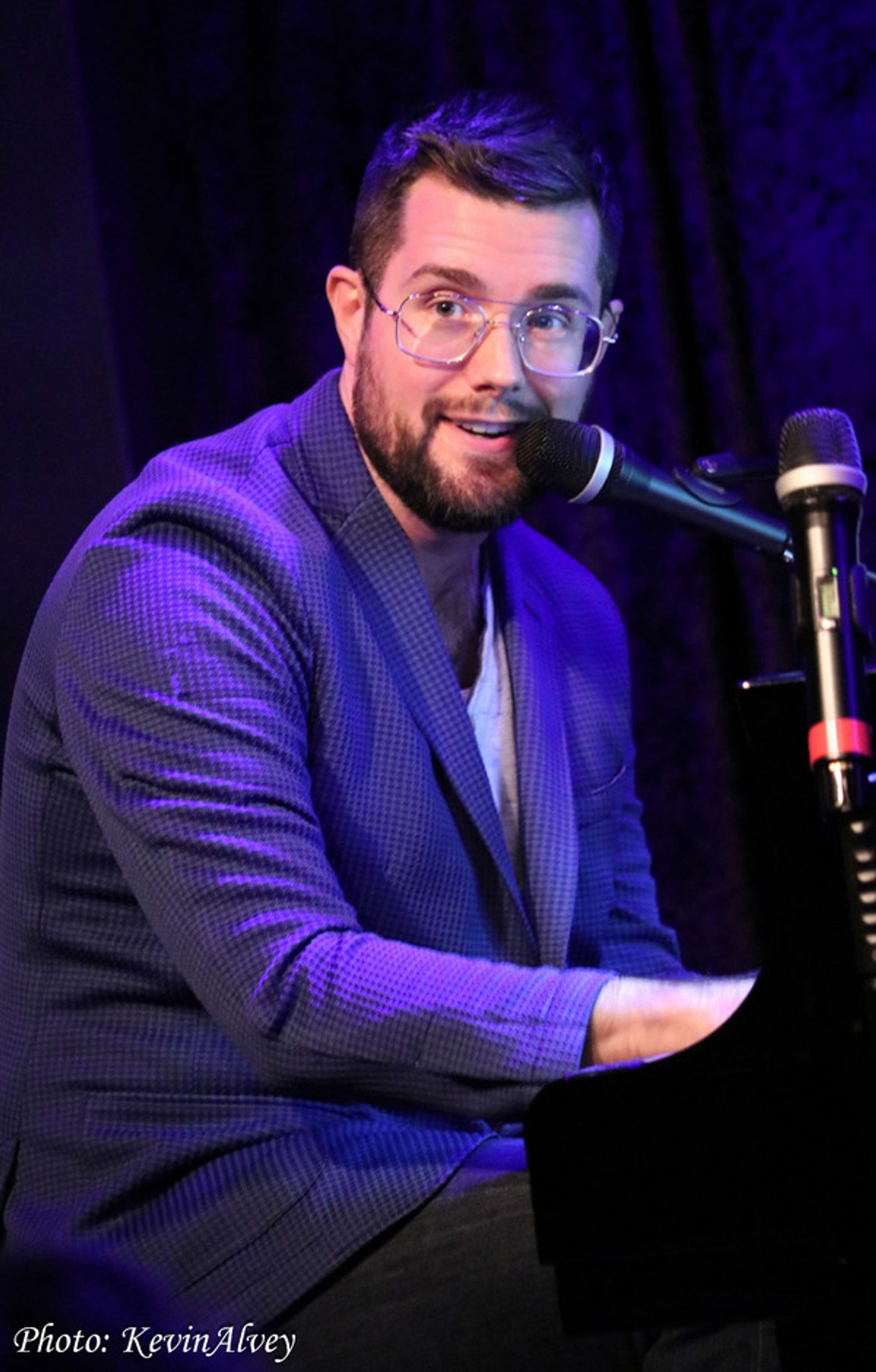 Photo Coverage: Songwriter Daniel Abrahamson Brings SECOND DATE to Birdland Theater  Image