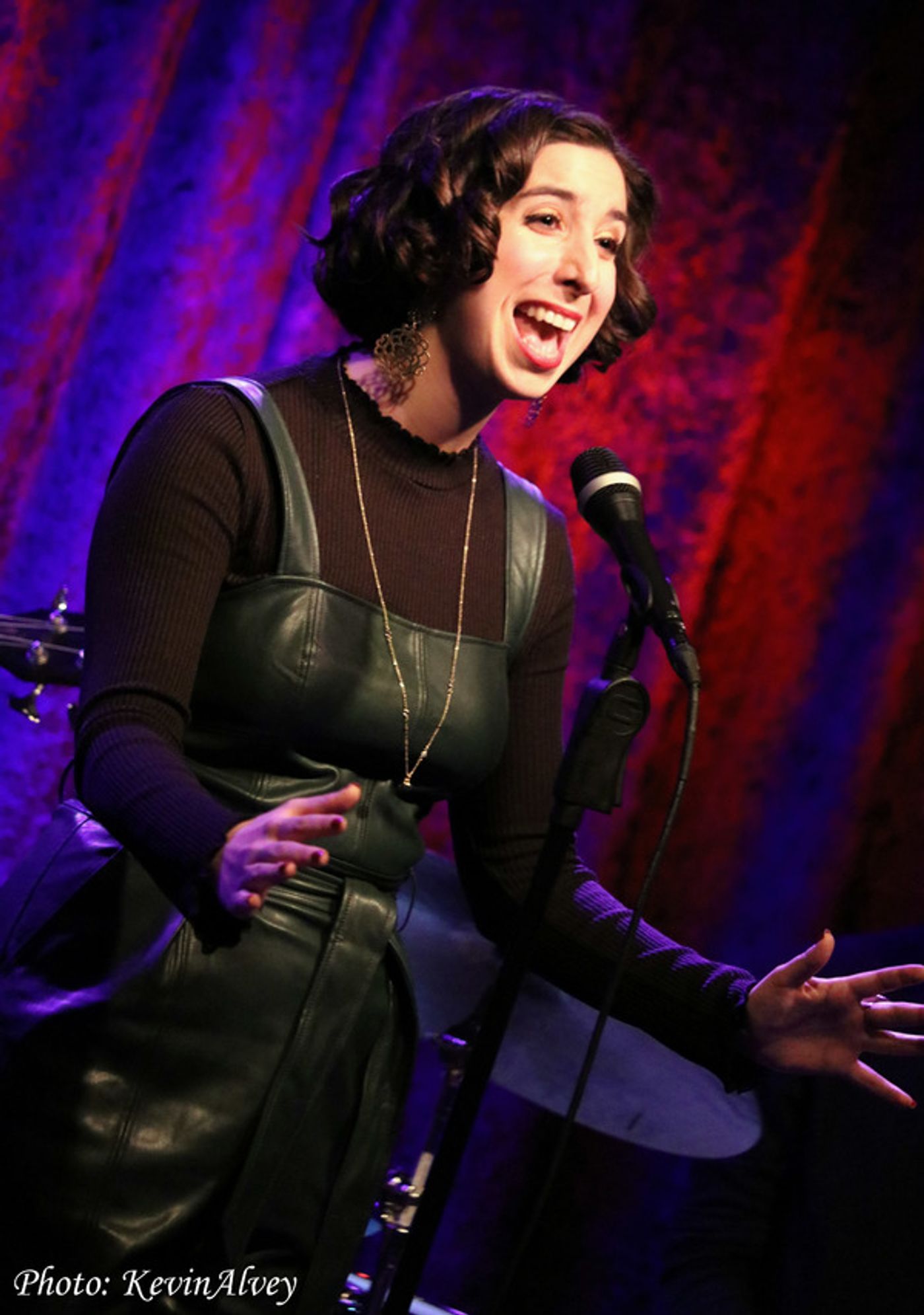 Photo Coverage: Songwriter Daniel Abrahamson Brings SECOND DATE to Birdland Theater  Image