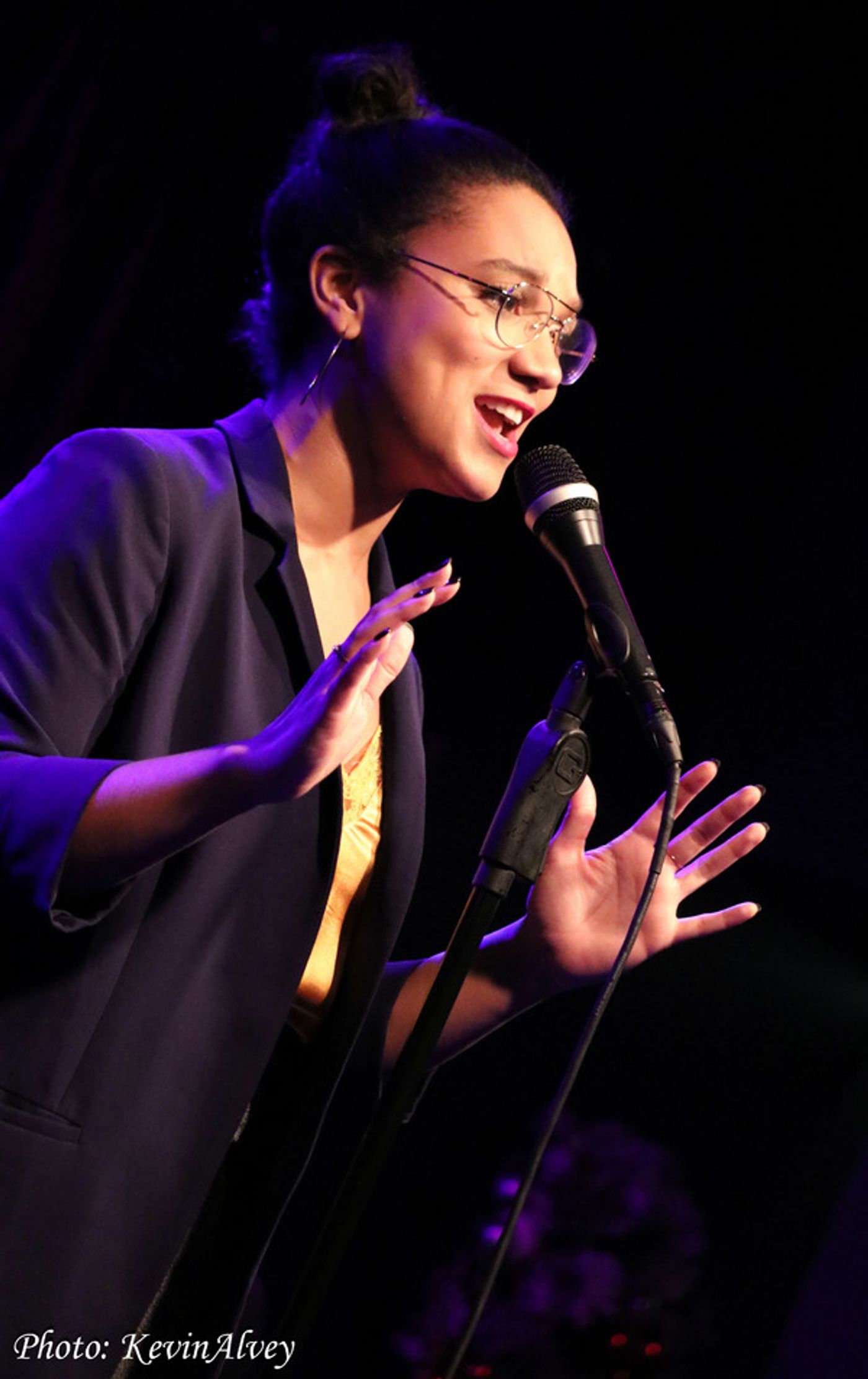 Photo Coverage: Songwriter Daniel Abrahamson Brings SECOND DATE to Birdland Theater  Image