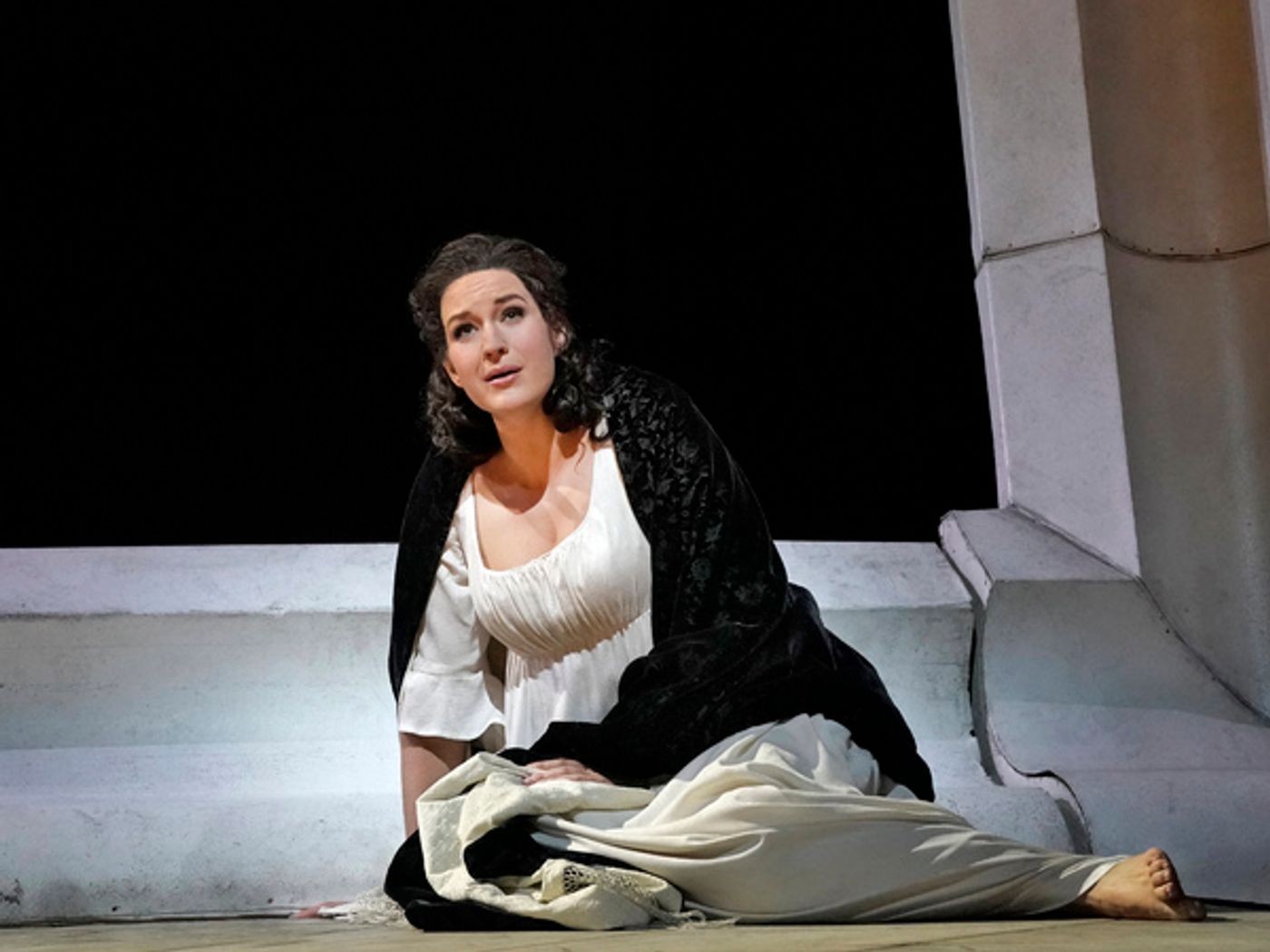 Photos/Reviews: THE QUEEN OF SPADES at the Metropolitan Opera, New York Photos/Reviews: THE QUEEN OF SPADES at the Metropolitan Opera, New York Image