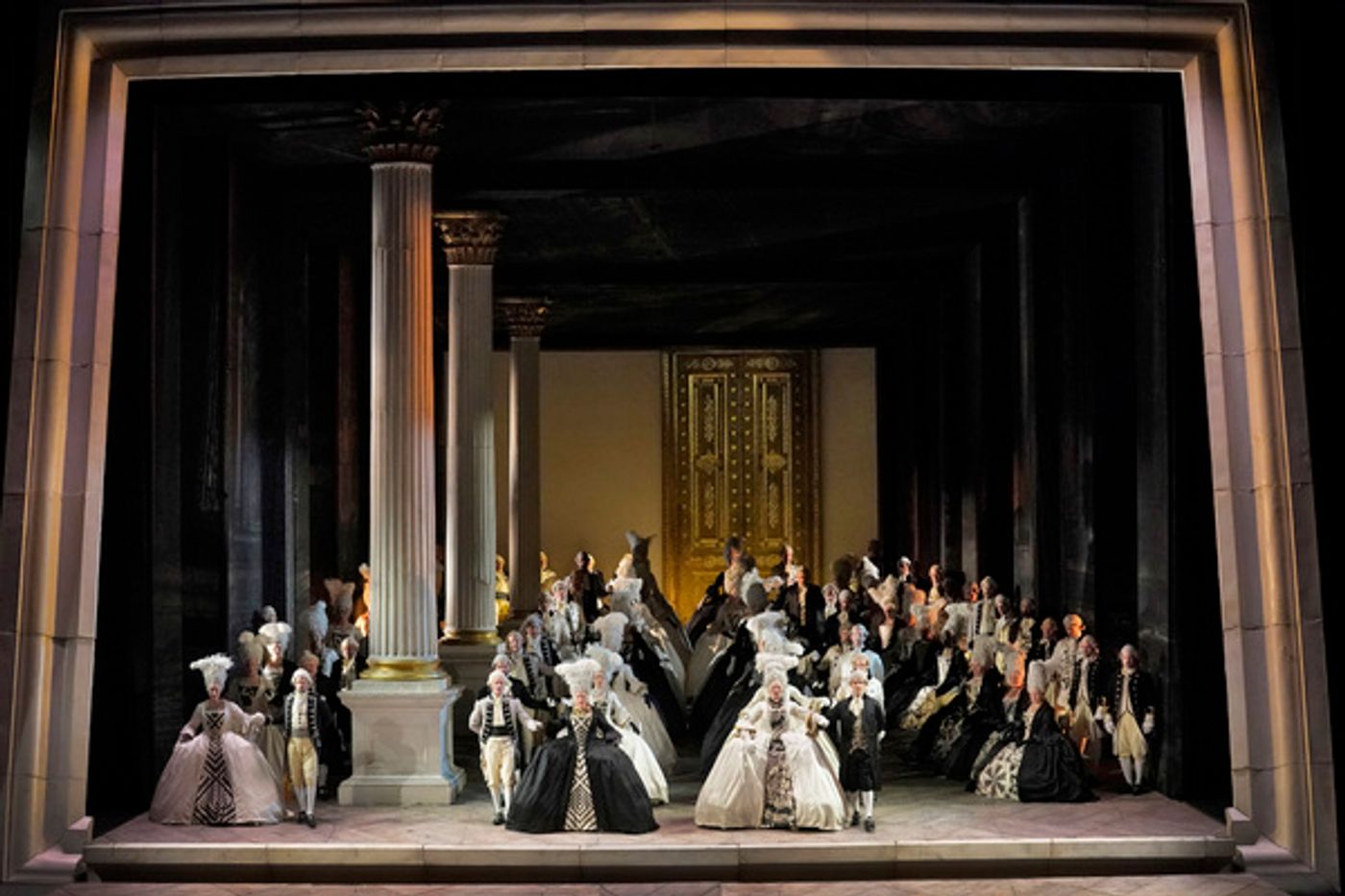 Photos/Reviews: THE QUEEN OF SPADES at the Metropolitan Opera, New York Photos/Reviews: THE QUEEN OF SPADES at the Metropolitan Opera, New York Image