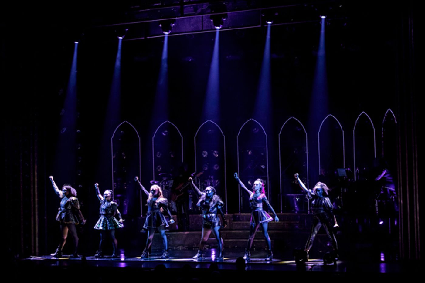 Photo Flash: Get A First Look At The Twin Cities Run Of Broadway-Bound SIX  Image