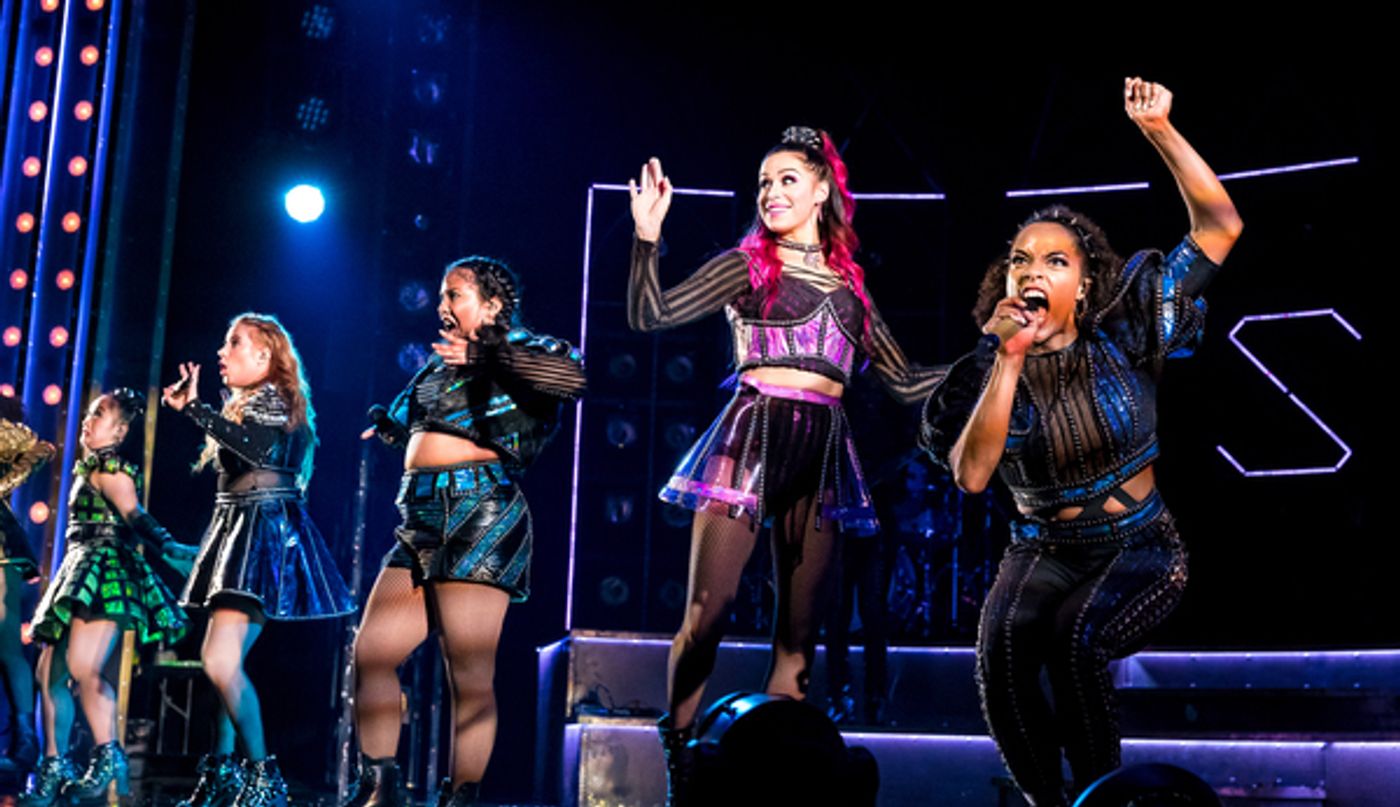 Photo Flash: Get A First Look At The Twin Cities Run Of Broadway-Bound SIX  Image