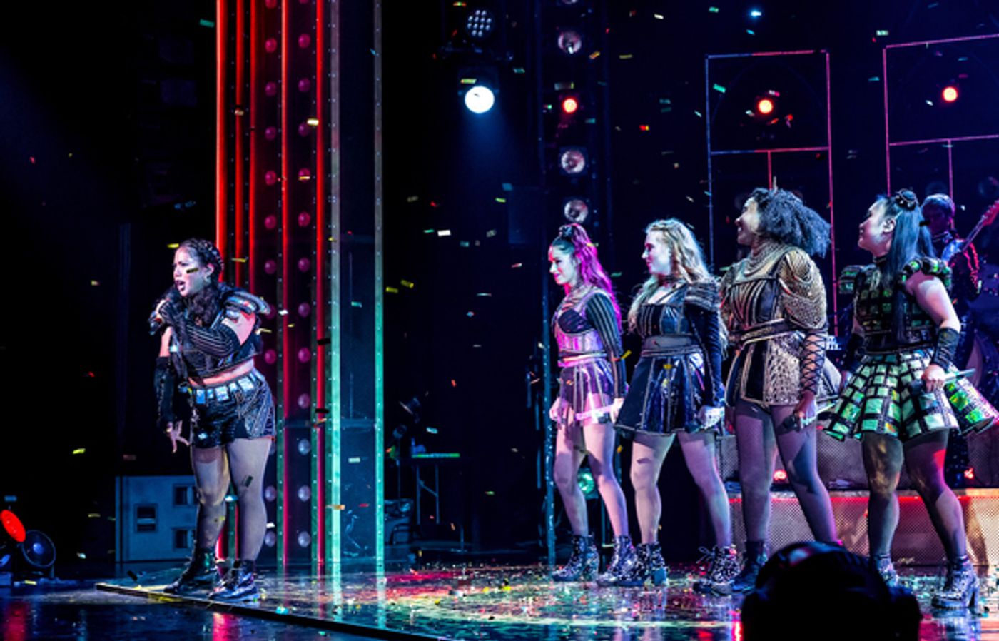 Photo Flash: Get A First Look At The Twin Cities Run Of Broadway-Bound SIX  Image