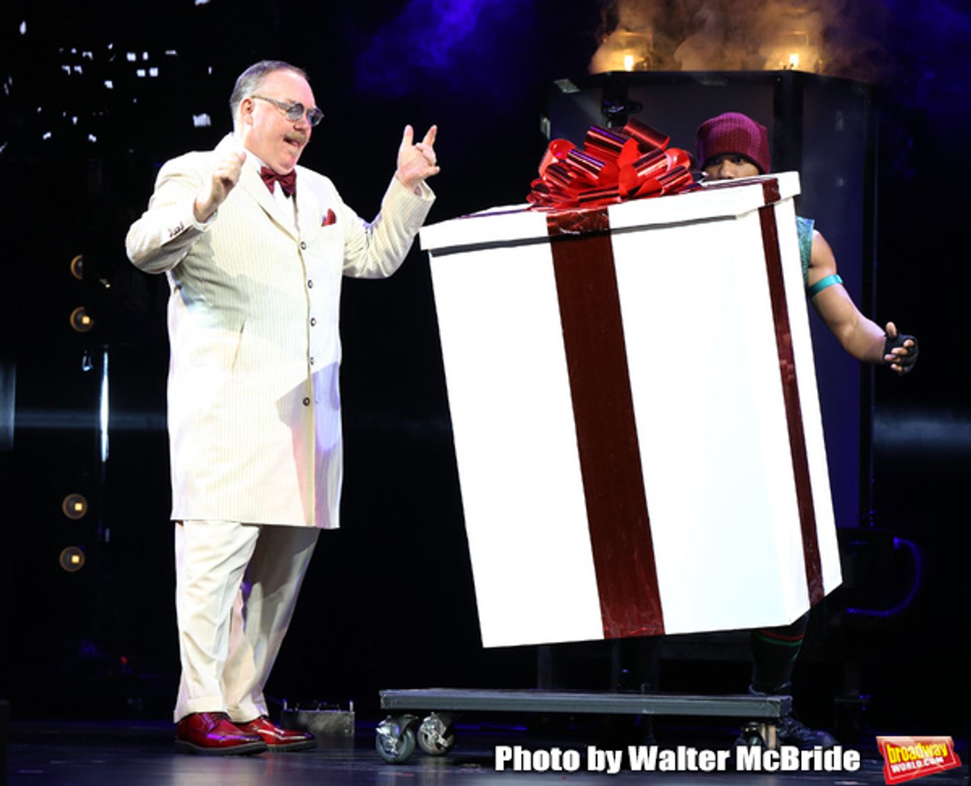 Photo Coverage: THE ILLUSIONISTS - MAGIC OF THE HOLIDAYS Press Preview  Image